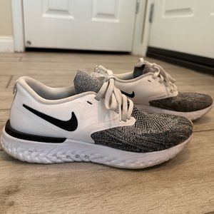 Women’s Nike Shoes: Black and White Color